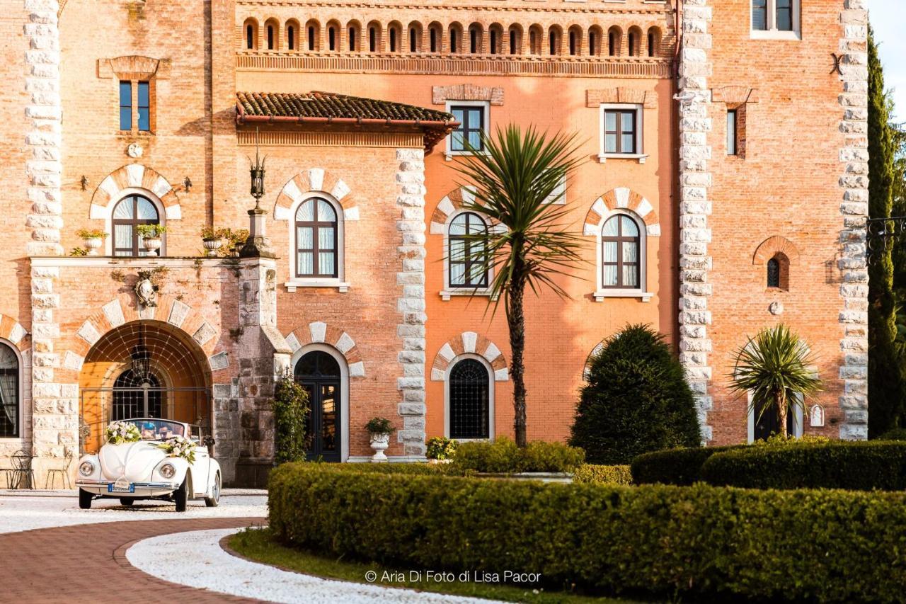Hotel Castello Di Spessa - Residenze D'Epoca à Capriva del Friuli Extérieur photo